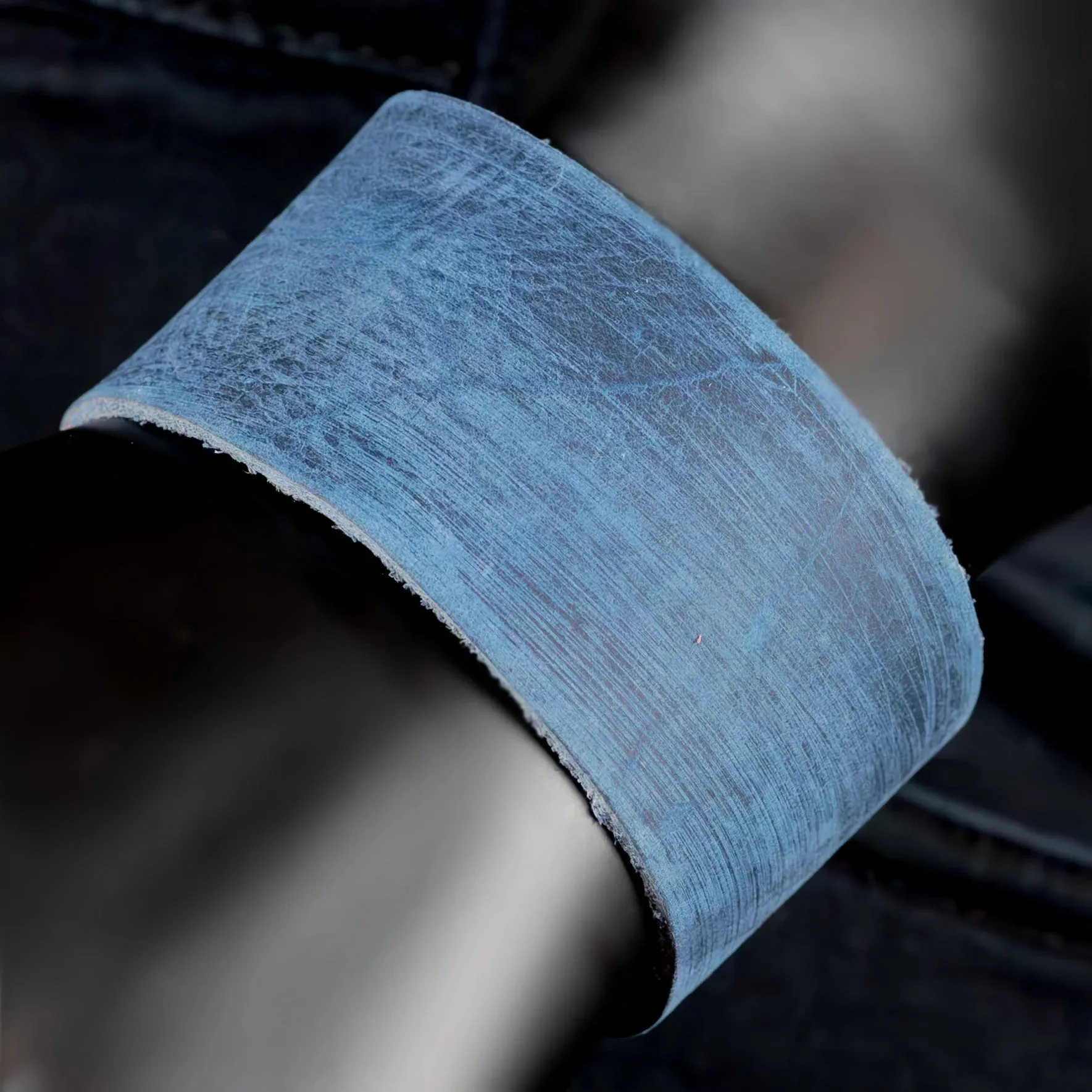 Miximino Colored Leather Cuff