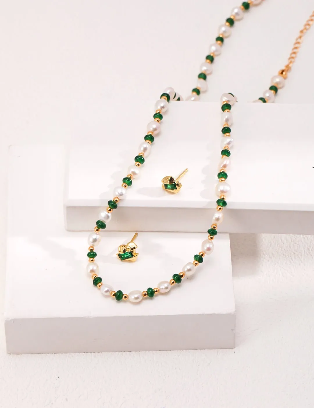 Pearl Emerald Gold Necklace