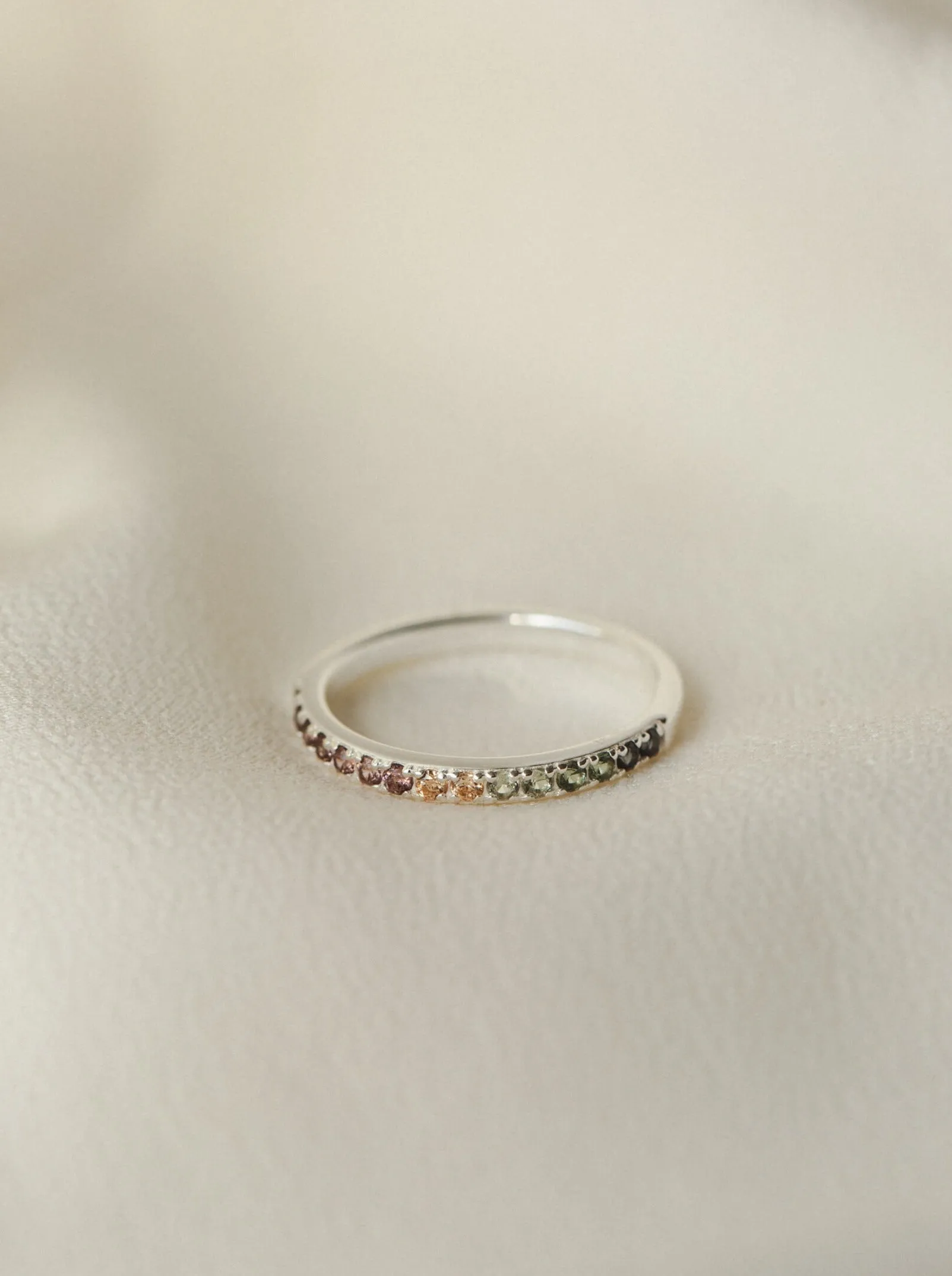 Poet's Garden Gradient Ring