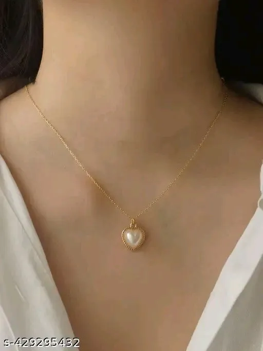 Shimmering Graceful Gold-Plated Pearl Necklace for Women – Elegant Non-Adjustable Chain